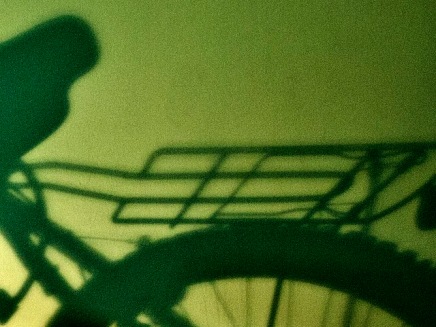 bici-sombra